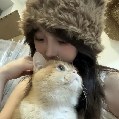 血洒万花团